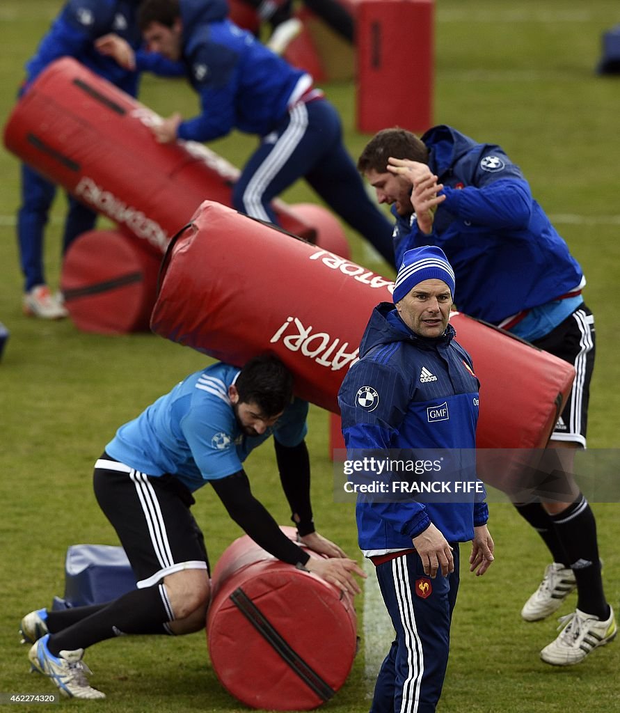 RUGBYU-6NATIONS-FRA-TRAINING