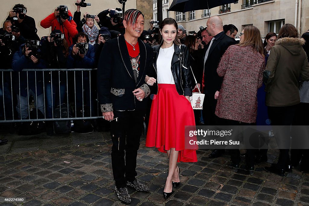 Christian Dior : Outside Arrivals - Paris Fashion Week - Haute Couture S/S 2015