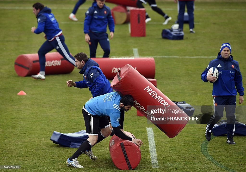 RUGBYU-6NATIONS-FRA-TRAINING