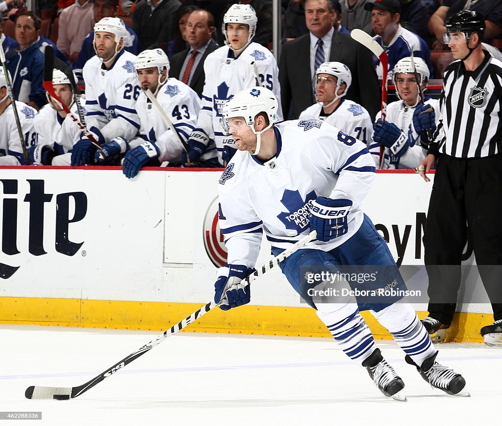 Toronto Maple Leafs v Anaheim Ducks