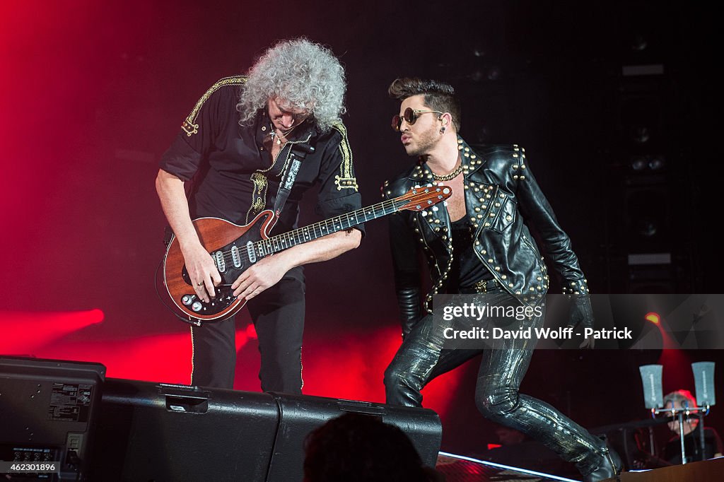Queen Et Adam Lambert Performs At Zenith In Paris