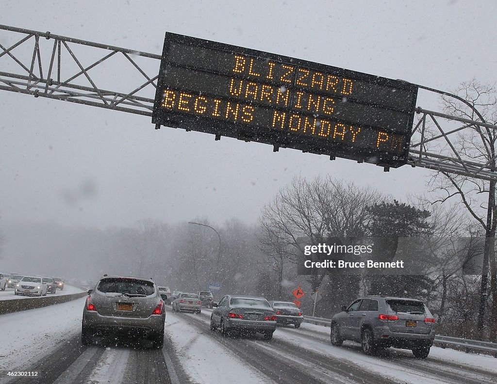 Blizzard Barrels Into Northeastern U.S.