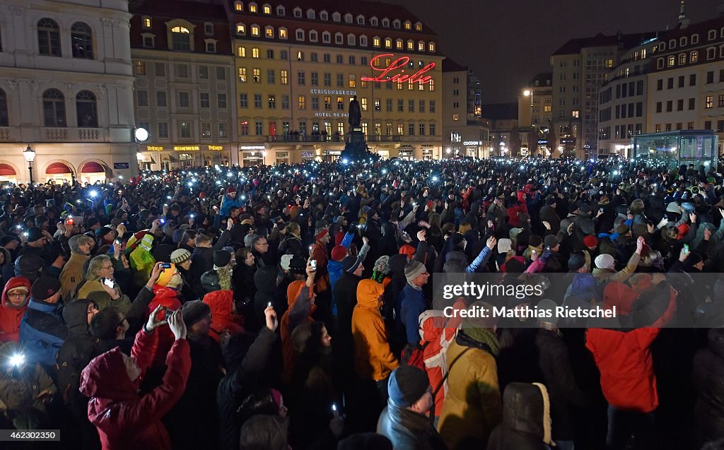Musical Acts Join Anti-Pegida Rally In Dresden