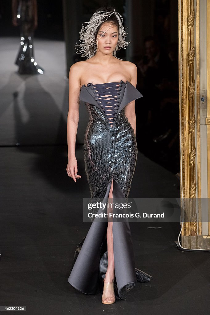 Alexis Mabille : Runway - Paris Fashion Week - Haute Couture S/S 2015