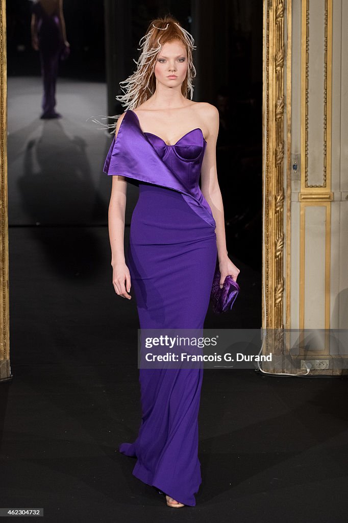 Alexis Mabille : Runway - Paris Fashion Week - Haute Couture S/S 2015