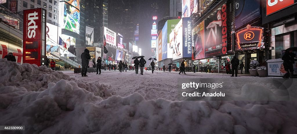 Blizzard Barrels Into Northeastern U.S.