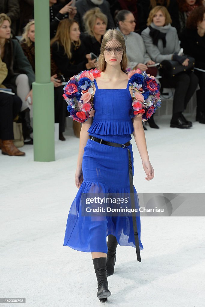 Chanel : Runway - Paris Fashion Week - Haute Couture S/S 2015