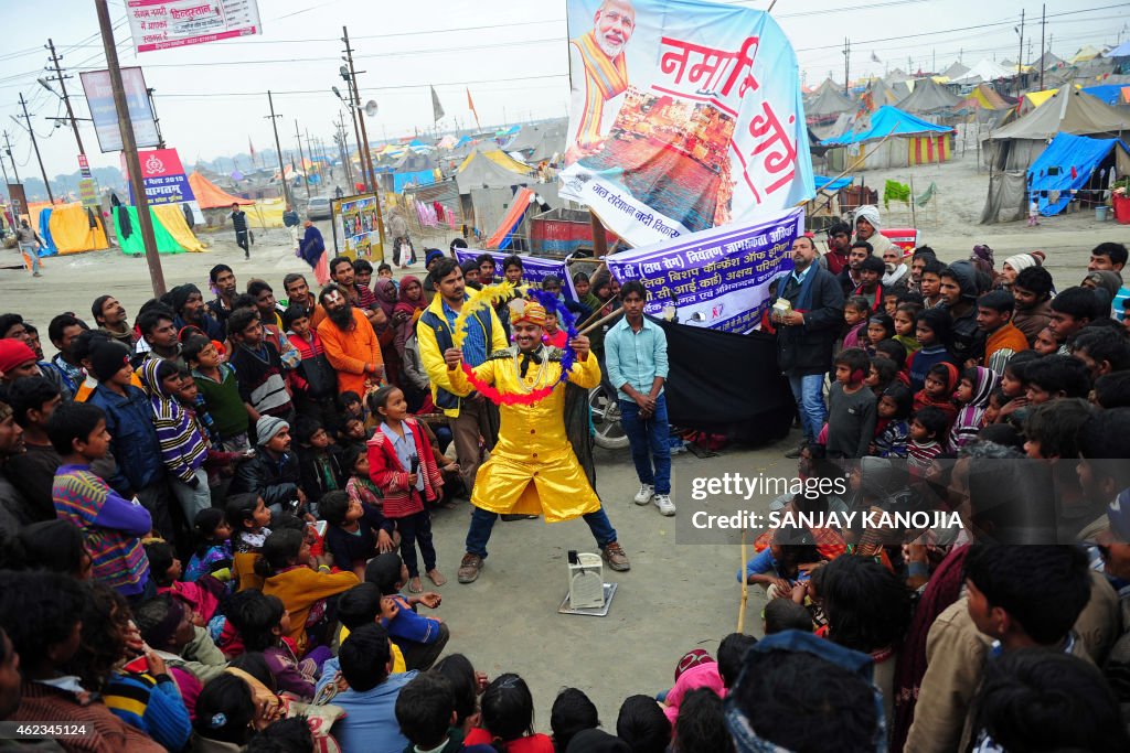 TOPSHOT-INDIA-RELIGION-HINDUISM