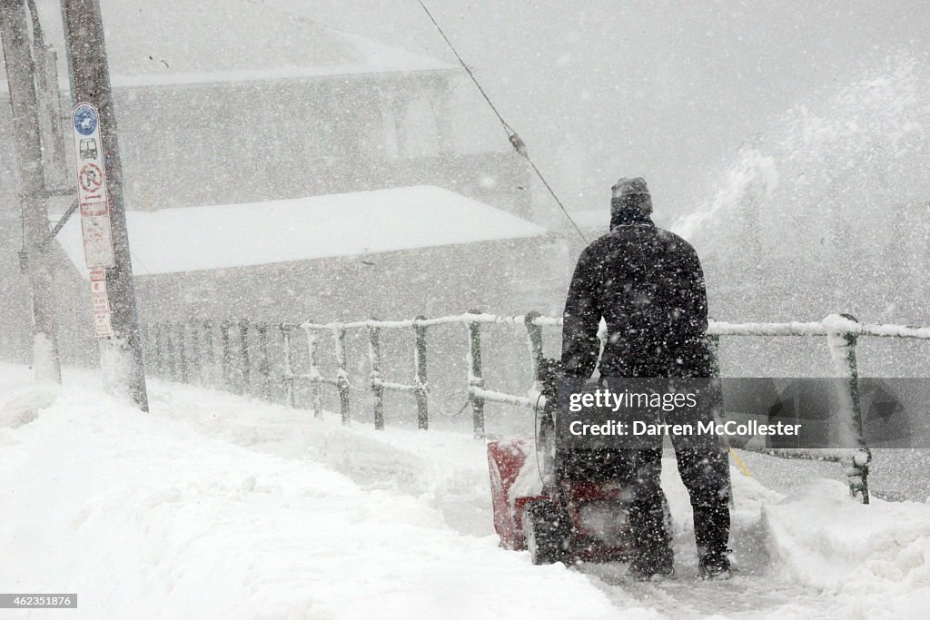 Blizzard Barrels Into Northeastern U.S.