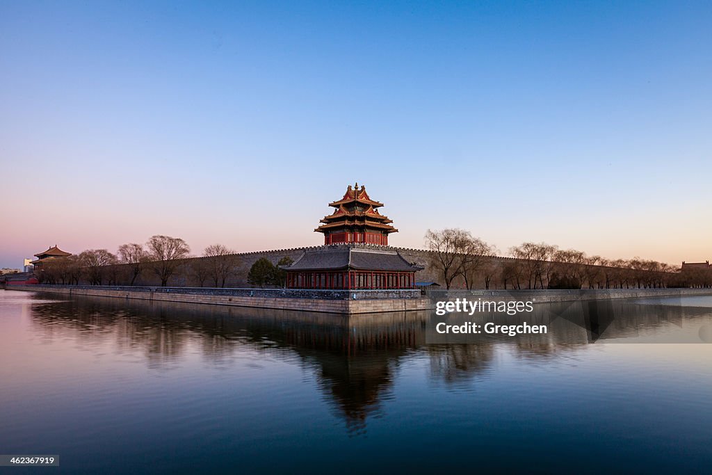 Dusk Palace