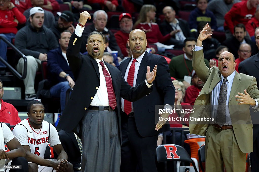 Michigan v Rutgers