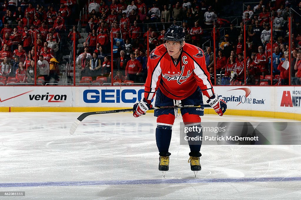 Buffalo Sabres v Washington Capitals