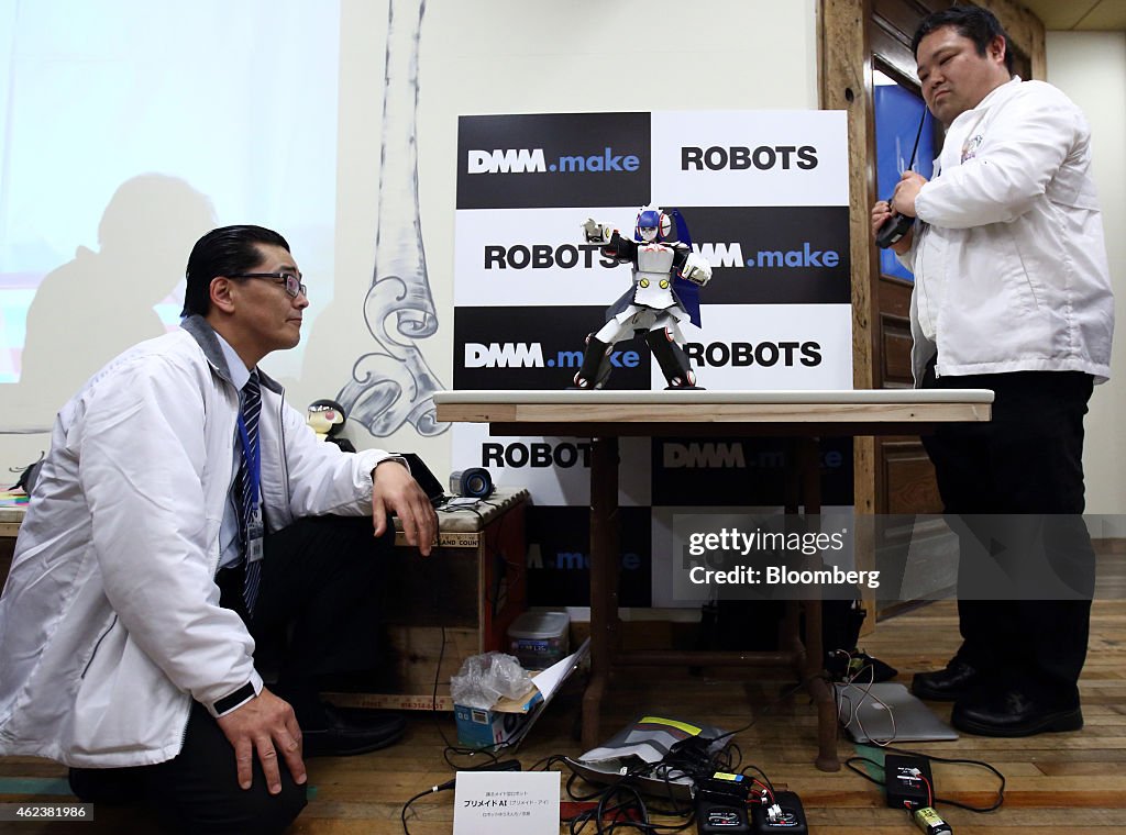 DMM.com Holds Robots Demonstration Event