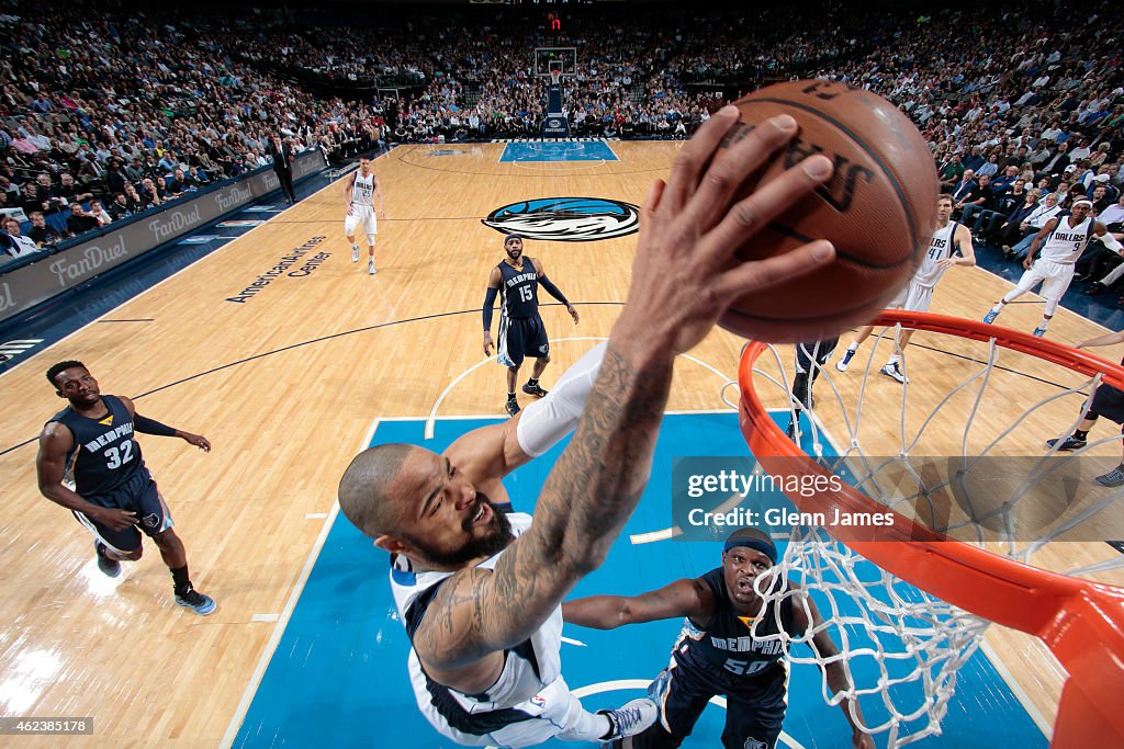 Memphis Grizzlies v Dallas Mavericks