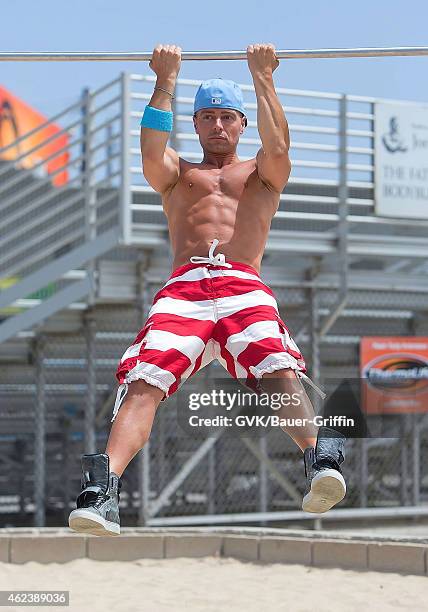 Joey Lawrence is seen working out at the Venice Beach on August 01, 2012 in Los Angeles, California.