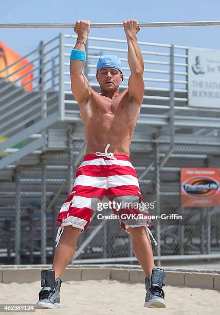 Joey Lawrence is seen working out at the Venice Beach on August 01, 2012 in Los Angeles, California.