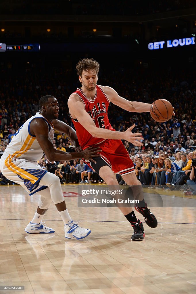 Chicago Bulls v Golden State Warriors