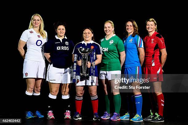 Tamara Taylor of England, Tracy Balmer of Scotland, Gaelle Mignot of France, Niamh Briggs of Ireland, Silvia Gaudino of Italy and Rachel Taylor of...