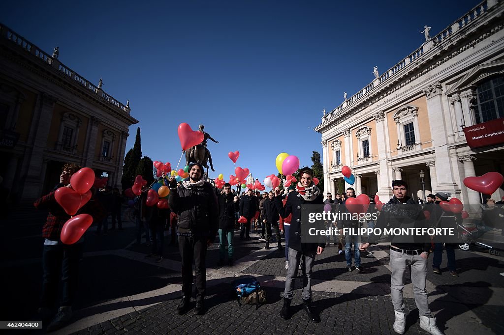 ITALY-RIGHTS-GAY-CIVIL UNIONS