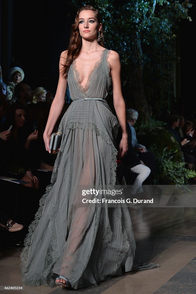 Elie Saab : Runway - Paris Fashion Week - Haute Couture S/S 2015