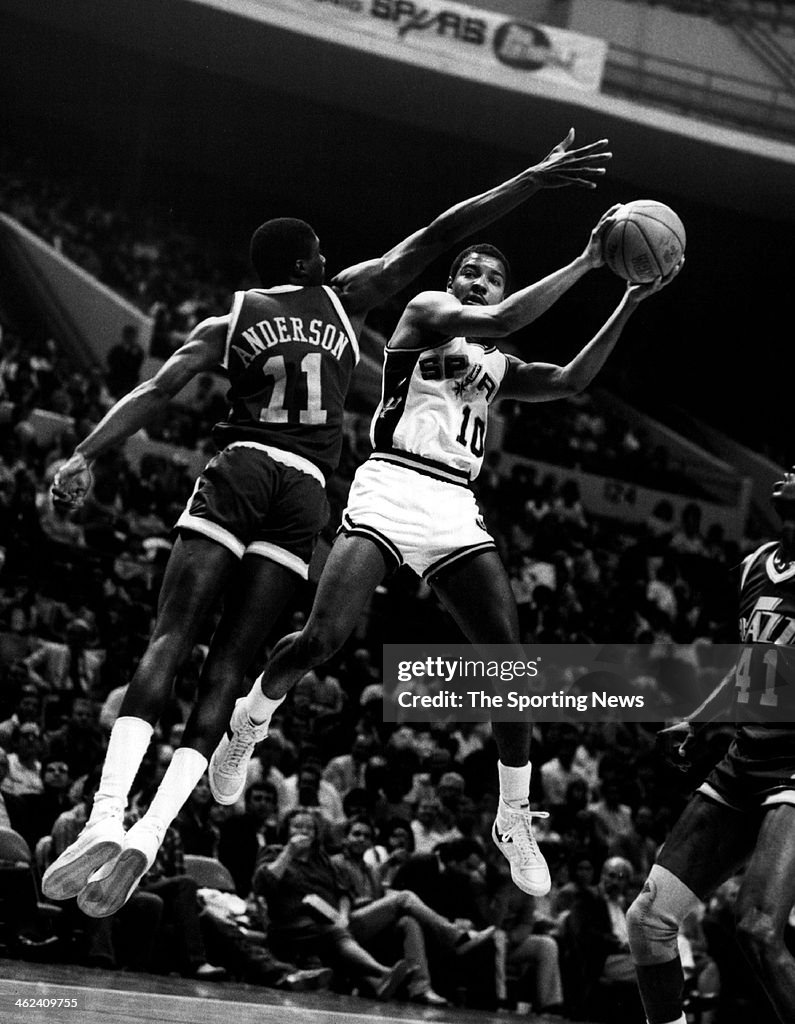 Keith Edmonson of the San Antonio Spurs circa 1983 against the Utah