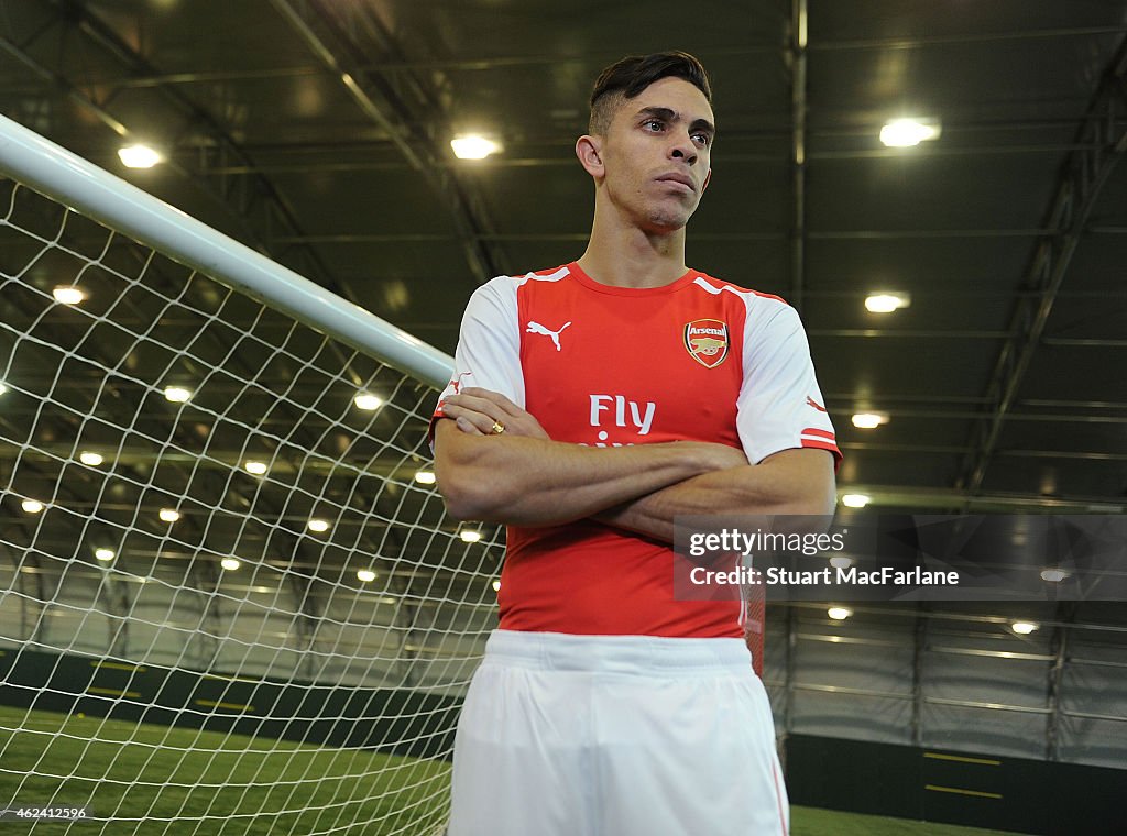 Arsenal Unveil New Signing Gabriel