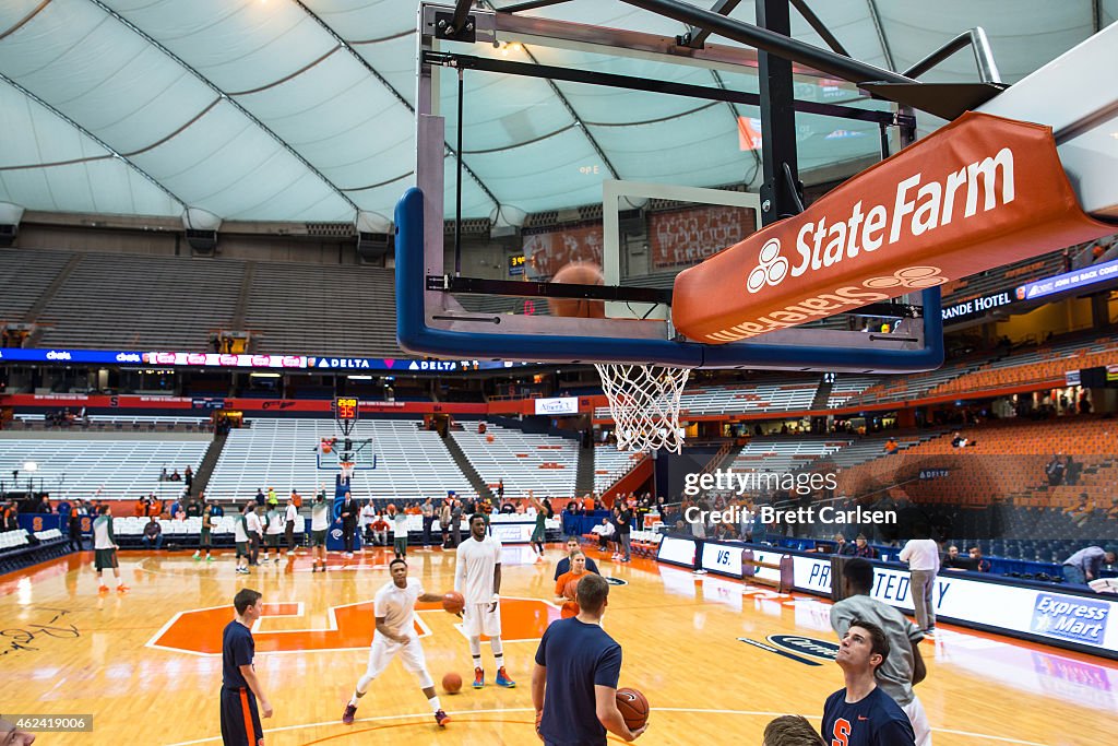 Miami v Syracuse