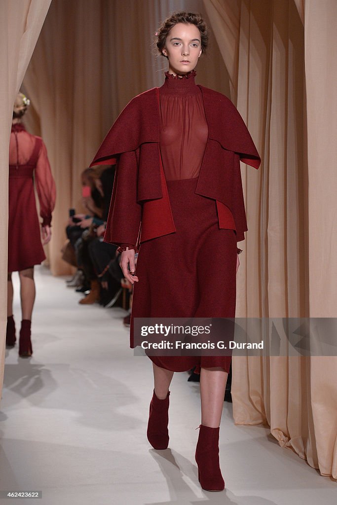 Valentino : Runway - Paris Fashion Week - Haute Couture S/S 2015