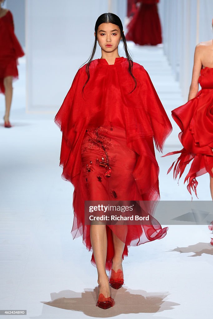 Lan Yu : Runway - Paris Fashion Week - Haute Couture S/S 2015