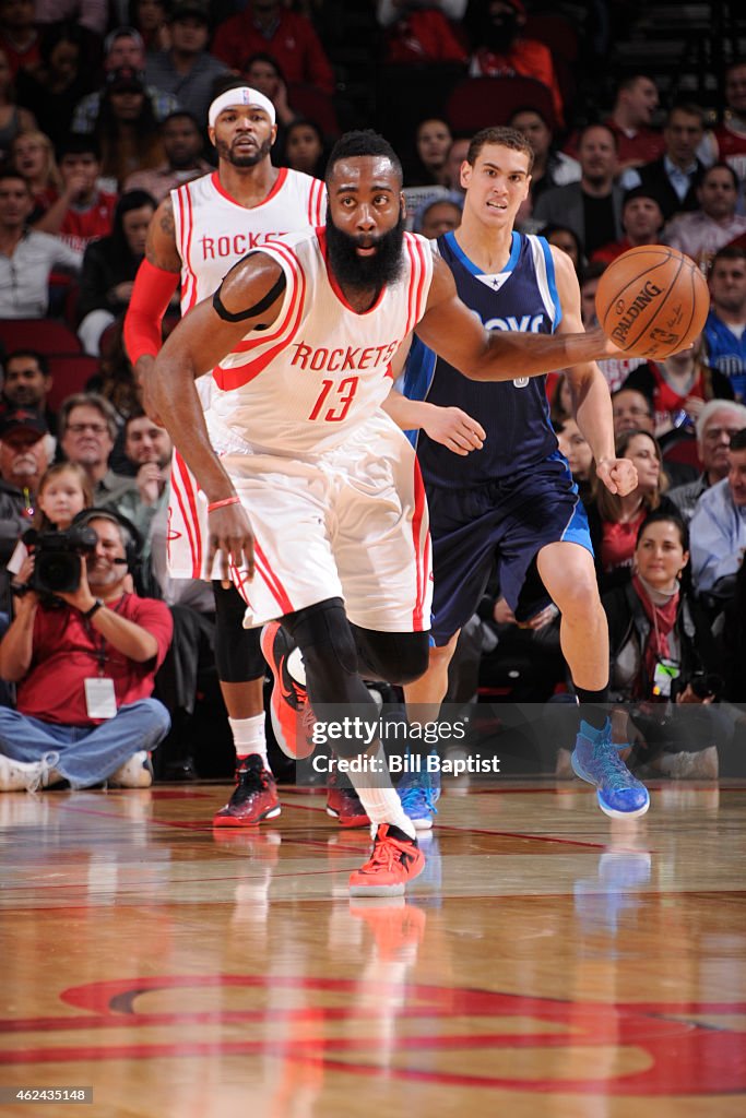 Dallas Mavericks v Houston Rockets