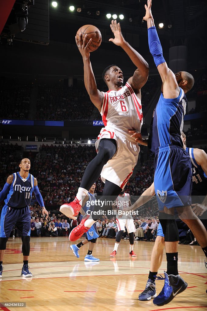 Dallas Mavericks v Houston Rockets