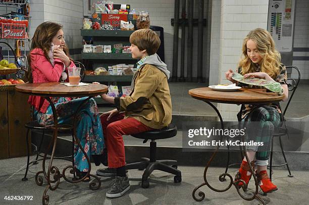 Girl Meets Farkle's Choice" - Farkle is nominated for an award and must choose who to take to the awards dinner - Riley or Maya. Meanwhile, Topanga...