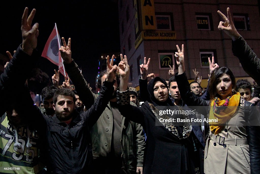 Kurd demonstrators celebrate of Kurds on full control' of...