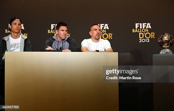 Messi Vs Ribery Cristiano Ronaldo Franck Ribery Photos and Premium High Res Pictures ...