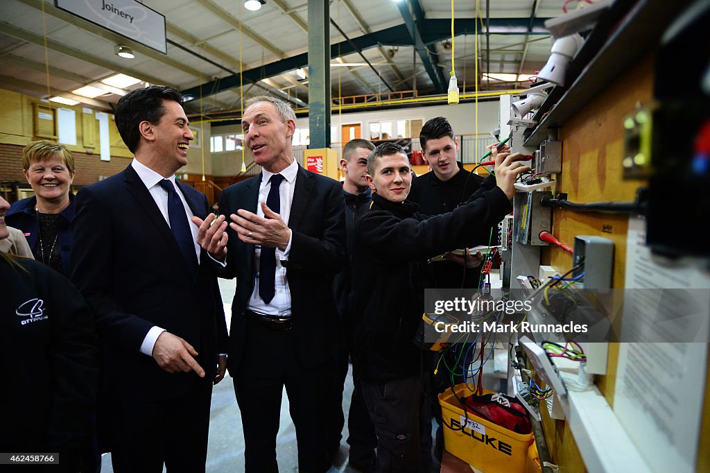Ed Miliband Accompanies Jim Murphy To Queenslie Traning Centre