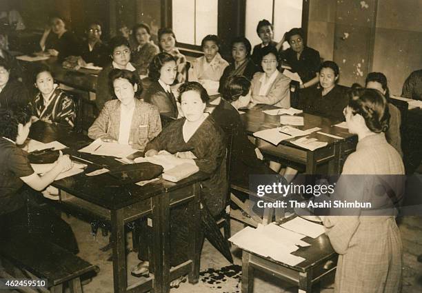 Lower house lawmaker Tenkoko Matsutani addresses circa July 1947 in Tokyo, Japan. Sonoda, ran for candidacy as Matsutani, her surname before...