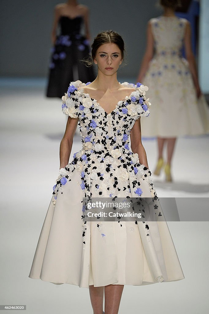 Ralph & Russo - Spring Summer 2015 Runway - Paris Haute Couture Fashion Week