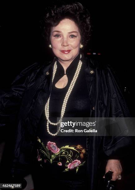 Kathryn Grayson attends Oscar Great Moments Gala on January 15, 1991 at the Academy Theater in Beverly Hills, California.