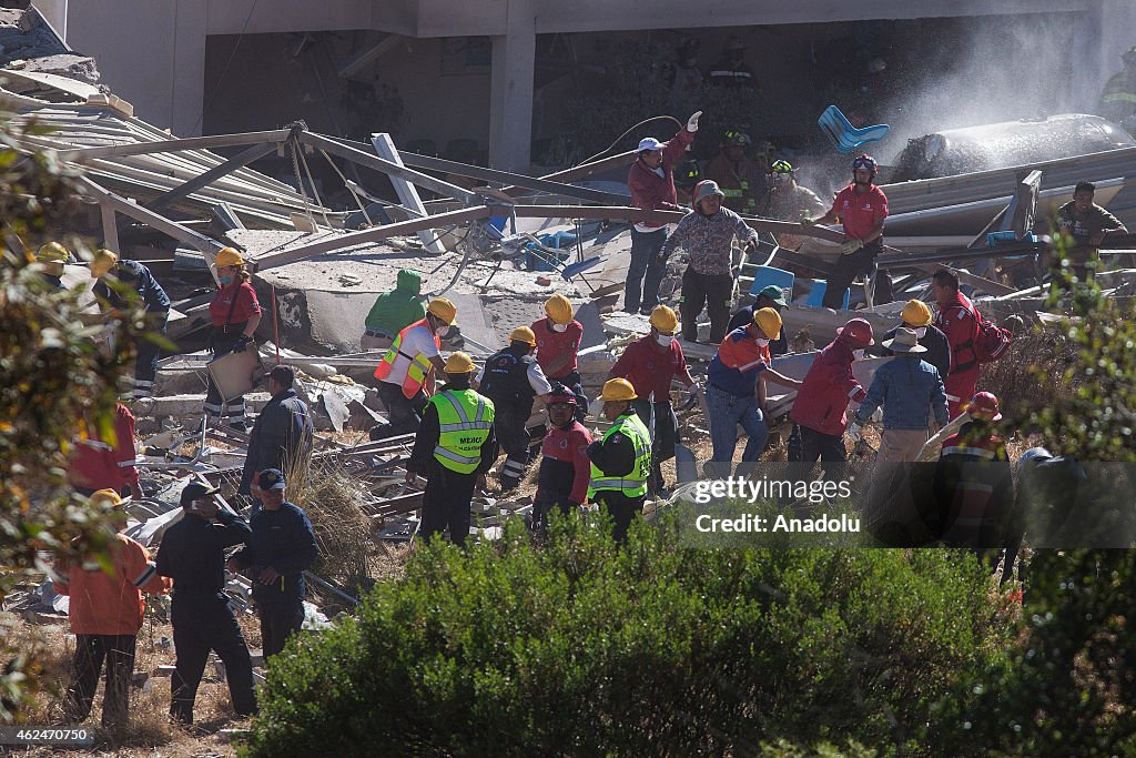 Deadly explosion at Mexico City children's hospital