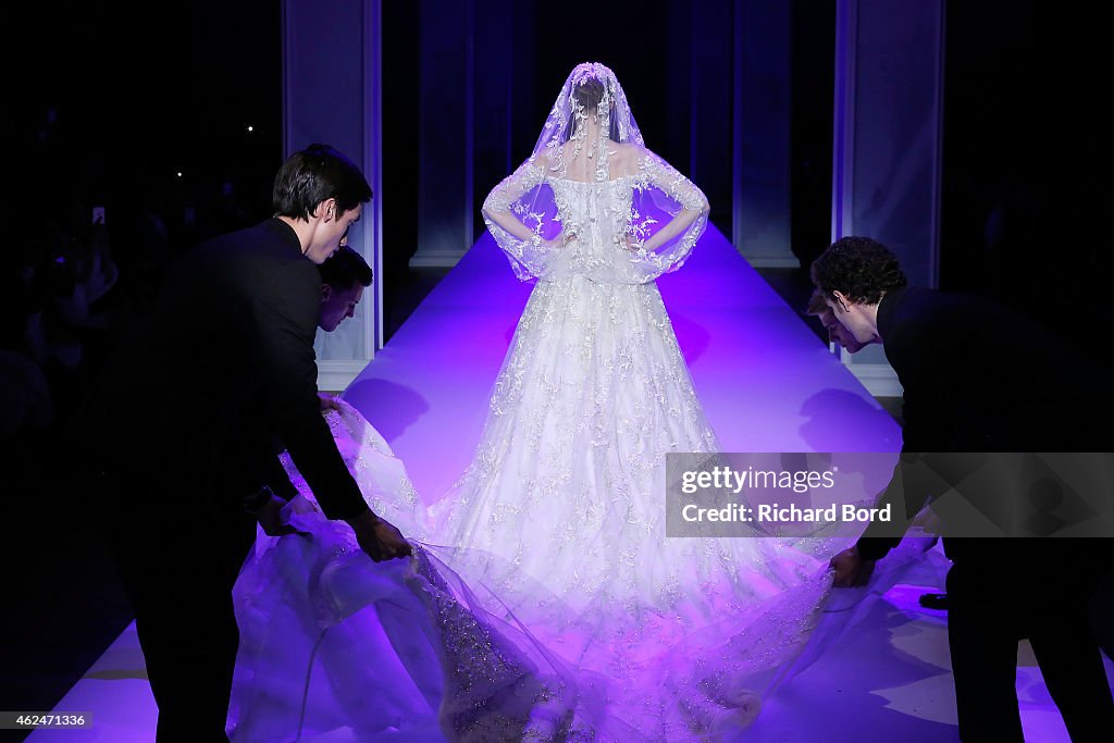 Ralph & Russo : Runway - Paris Fashion Week - Haute Couture S/S 2015