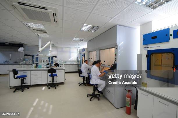 Forensic Lab Designations Forensic Laboratory Photos and Premium High Res Pictures - Getty Images