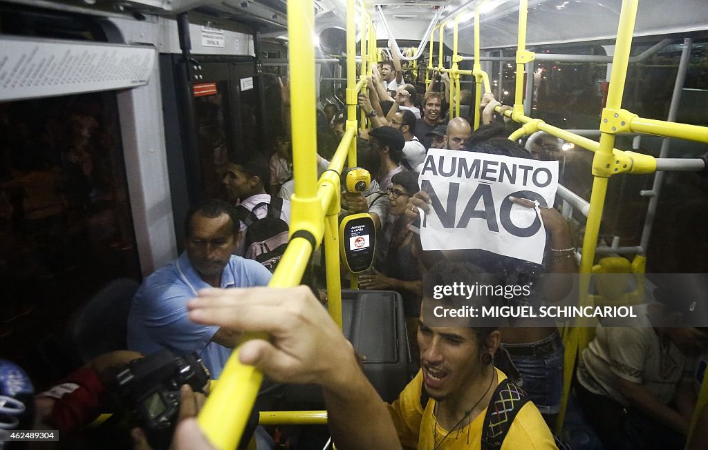 BRAZIL-TRANSPORT-FARE-HIKE-PROTEST