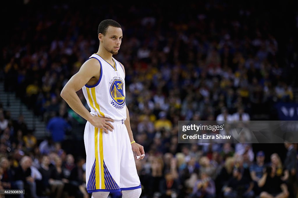 Chicago Bulls v Golden State Warriors