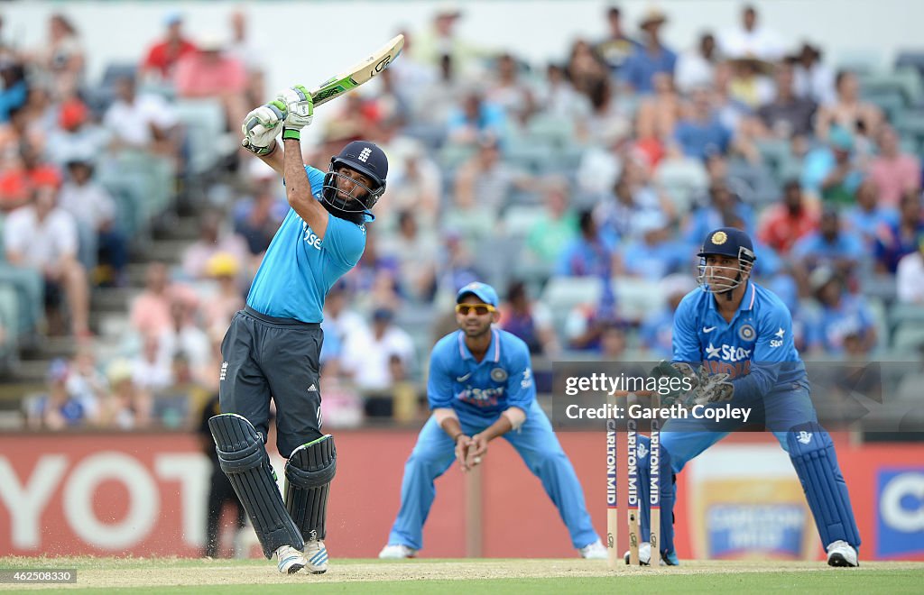 England v India: Carlton Mid ODI Tri Series - Game 6