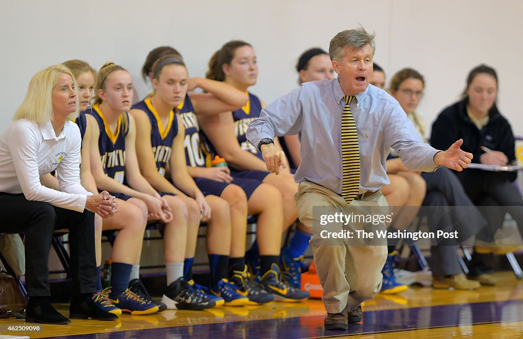 Georgetown Visitation plays National Cathedral in girls basketball