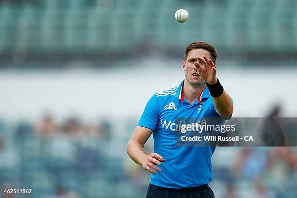 Chris Woakes of England prepares to bowl during the One Day International match between England and India at WACA on January 30, 2015 in Perth,...