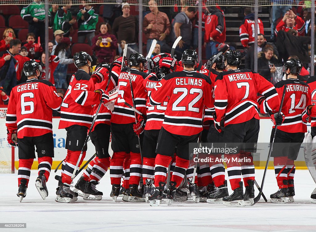 Toronto Maple Leafs v New Jersey Devils