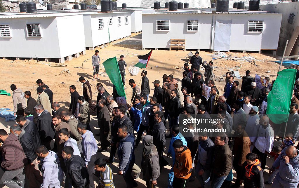 Protest in Beit Hanoun against ceasing of aids to Palestinians