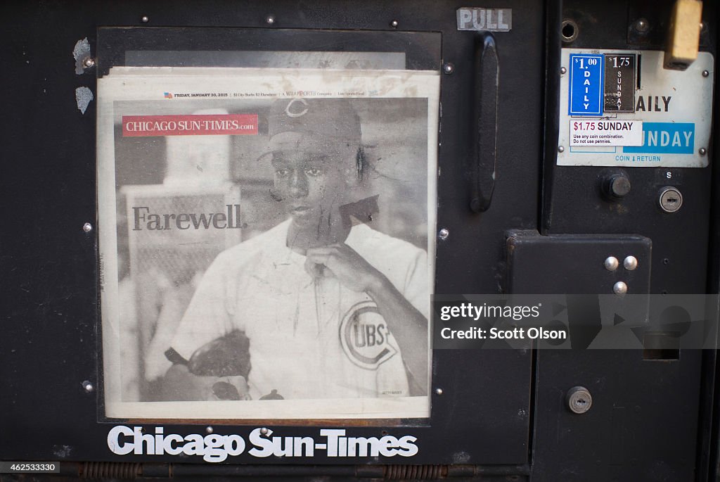 Mourners And Cub Fans Attend Visitation For Ernie Banks In Chicago