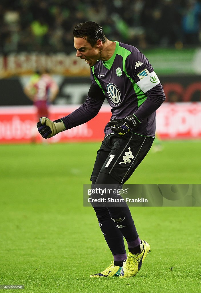 VfL Wolfsburg v FC Bayern Muenchen - Bundesliga